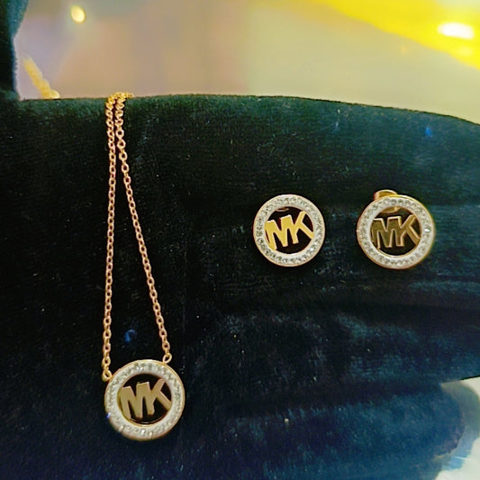 MK Pendant Set